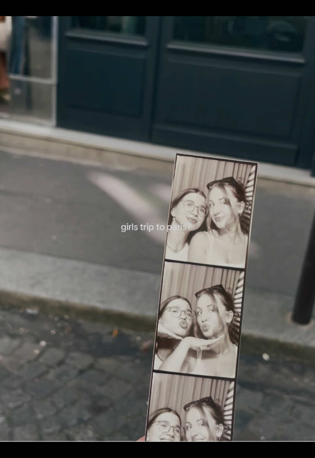 Girls trip to Paris?                                           #paris #parisaesthetic #travelinspo #paristravel #parisguide #traveltiktok #foryoupagе #bestie #paristrip #eurosummer #summertrip #vacay #travel #parisvlog #parisvibes 