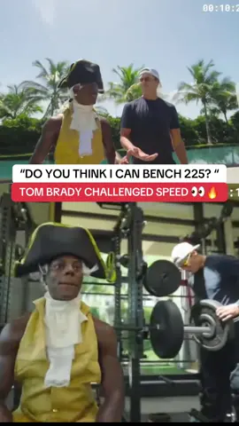 Speed benched 225 with no warmup 🙌🔥 (@IShowSpeed ) #tombrady #ishowspeed #speed #gym 
