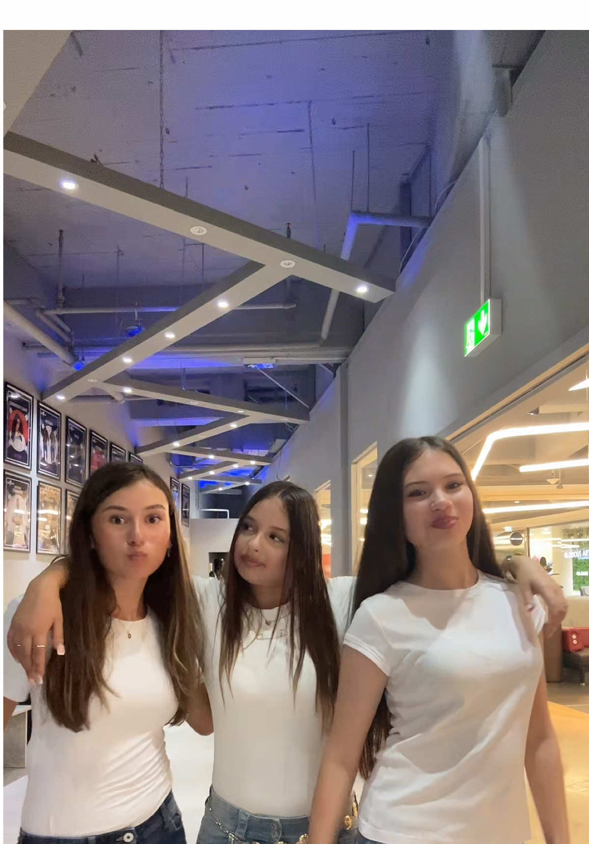 Definitely a better trio! @𝘌𝘭𝘭𝘢 ✮ @𝐀 𝐌 𝐀 𝐍 𝐈 