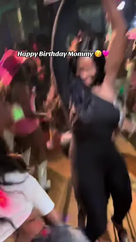Happy Birthday Mommy @China_101 🥳✨  #fyp #50thbirthday #mombdaygift #blowthisup 