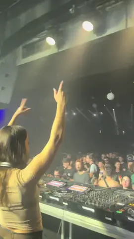 Le 22 août Diablotek étais présent au @Warehouse accompagné d’une équipe diaboliquement énergique ! ps : il paraît qu’on n’a encore mal partout depuis ⛓️🥲  Merci également aux collectifs @Insolenss & @FUTUR d’avoir ramener de superbes artistes !!  Merci aux artistes pour leur performance, leur énergie derrière les platines ! @Cerakhin @belphe.mp3 @kthun21 wandermusic ! ⛓️ #techno #technogirl #gabberina #rave #communauté 