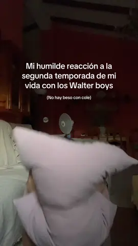 Es que ni me gusta la serie, pero loco llevo esperando mazo tiempo a que se coman la boca el cole y la jackie otra vez y NI UN solo beso!?! Netflix que me estás contando, entre tsitp y esto no puedo más #mividaconloschicoswalter #mylifewiththewalterboys #cole #jackie #fyp 