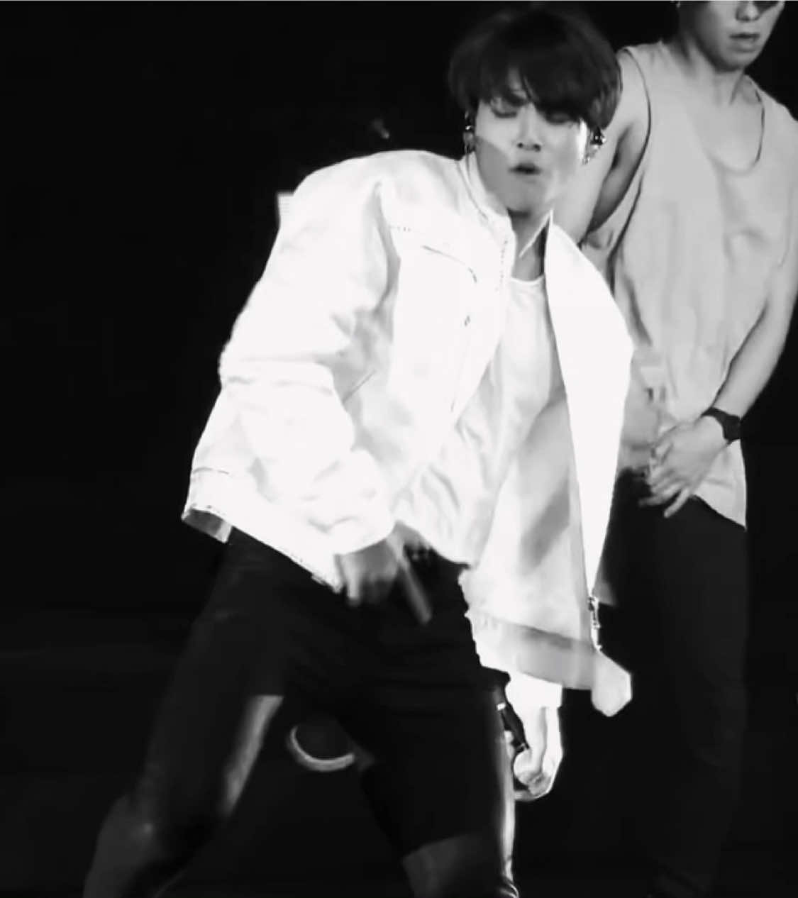#taehyung #jungkook #taekook #viral #zilanthv 