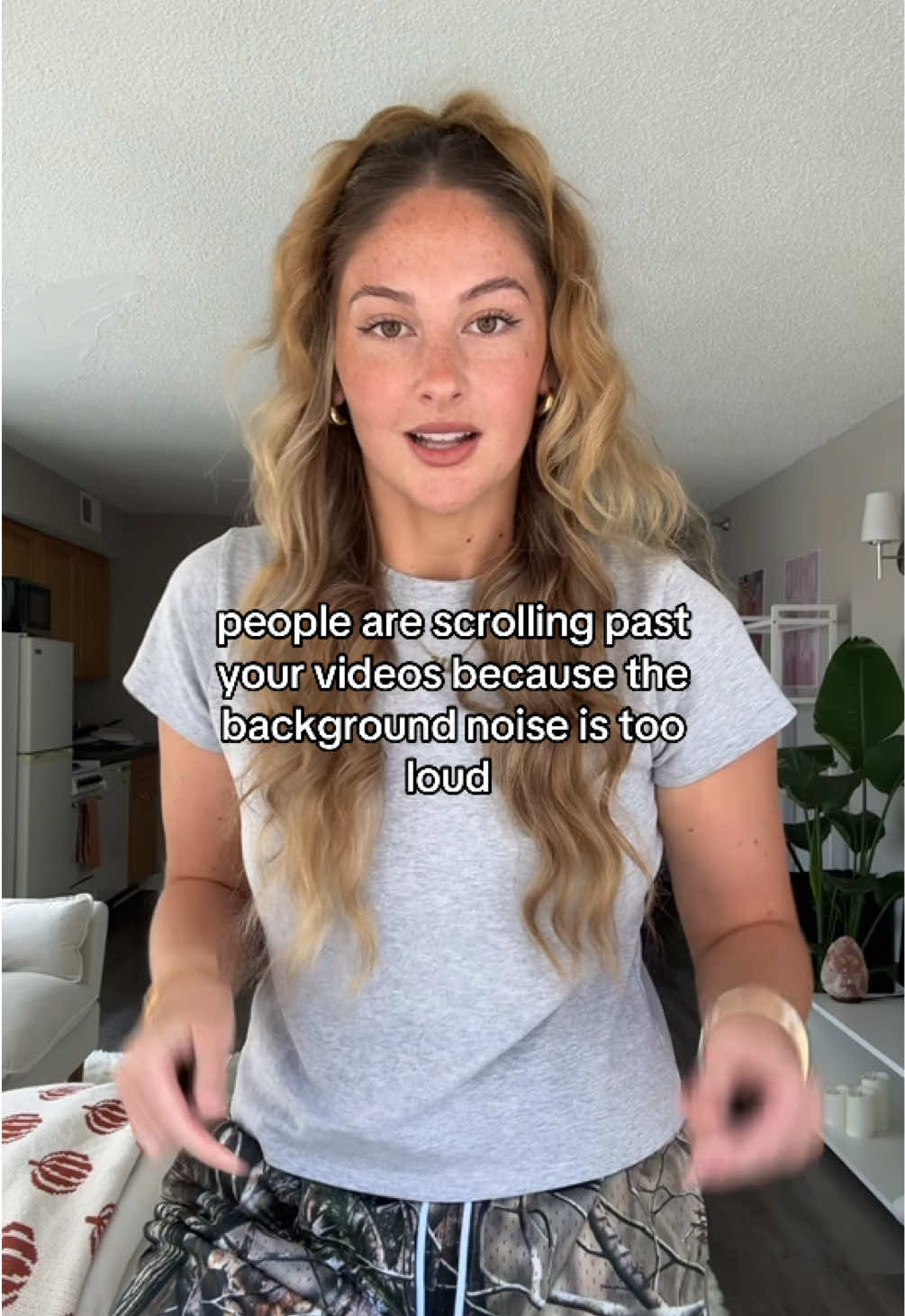 SLAYYYY MICROPHONES #noisecancelling #microphone #contentcreationtips #howtogoviralontiktok #contentcreation 