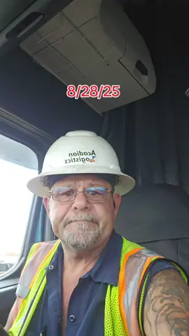 #truckertok #truckerlife #flatbed #acadian 