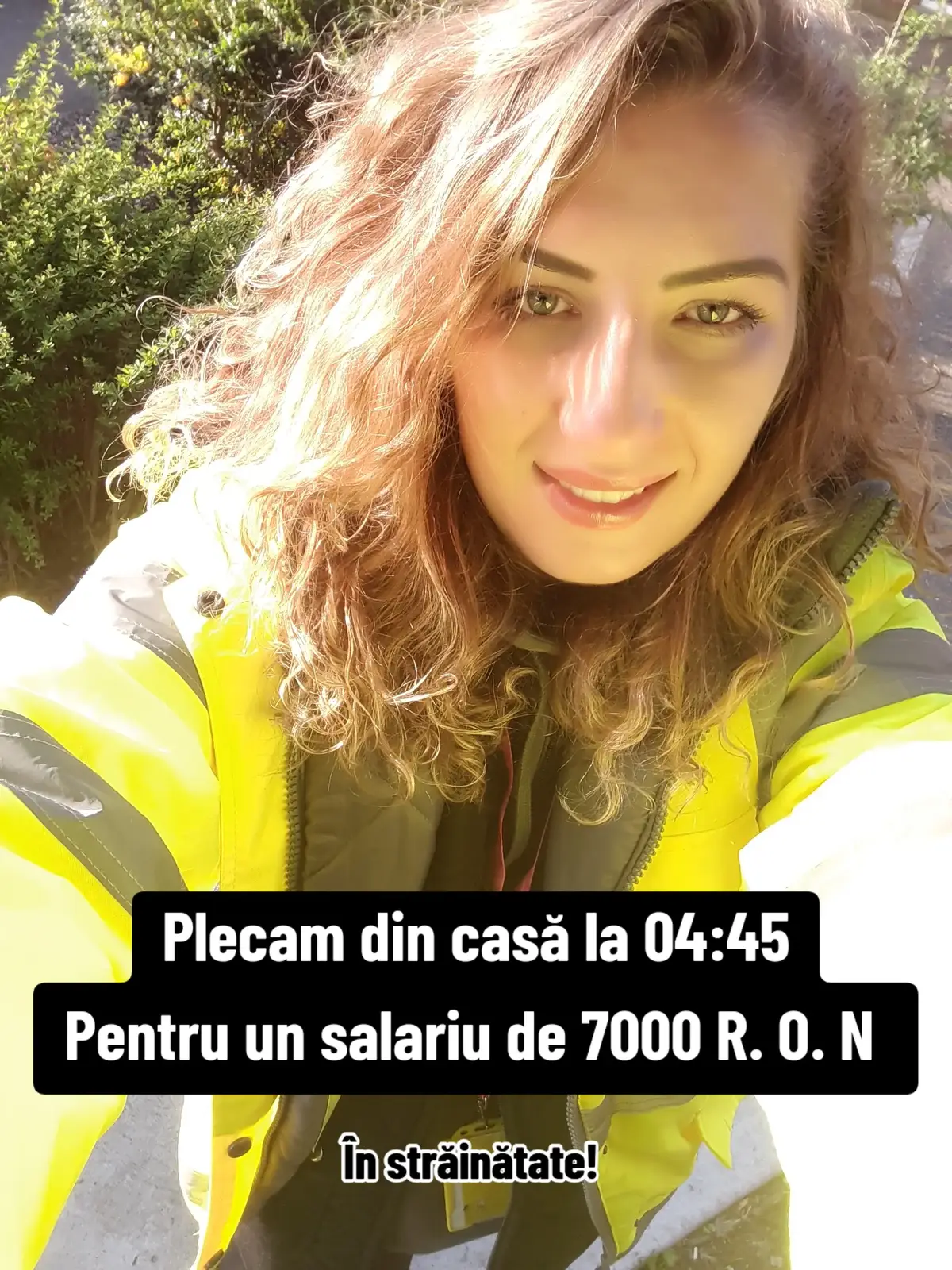 Ani de zile m-am trezit la 04:45 dimineața, adică vreo 7 ani și jumătate... mergând spre un job într-un abator, doar pentru un salariu de 7000 RON. Era un program care îmi fura tot timpul și toată energia. La început am crezut că asta e singura cale: să muncesc din greu, să îndur oboseala și să aștept concediul ca pe o gură de aer. Dar am descoperit ceva ce mi-a schimbat complet viața. 🤯 Astăzi nu mai plec pe întuneric la muncă. Lucrez din concediu, de acasă sau din orice colț al lumii. 🏖️💻 Nu e doar despre bani (deși câștig mai mult și într-un mod inteligent), ci despre libertatea de a-mi organiza viața așa cum vreau eu. 🔑 Dacă și tu simți că te-ai săturat de rutina care te epuizează, merită să vezi ce am descoperit. 👇 #diasporaromânească #munca_grea #romaniindiaspora #romaniingermania #romaniinstrainatate 