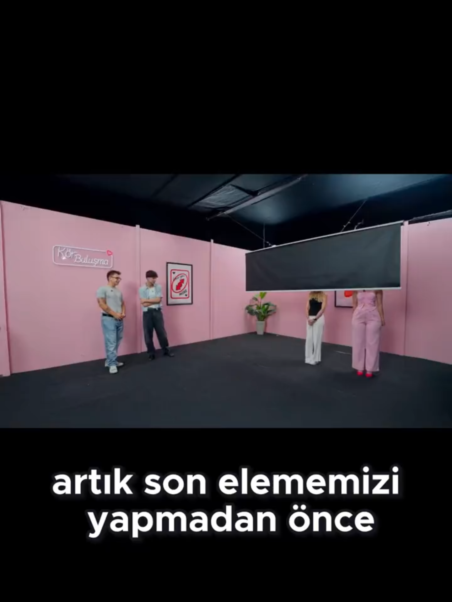@deniztogi Tolga'nın son eleme anındaki kararsızlığı ve duygusal veda anları sizi etkileyecek! Bu kısa video, izleyicilere gerçek duygularla dolu bir final anı sunuyor. Heyecan ve duygusallık bir arada! TikTok'ta paylaşılmaya değer bir içerik! #SonEleme #DuygusalVeda #KararsızlıkAnı #TikTokFinal #Heyecan Artık son eleme zamanı geldi! 🔥 Tolga yarışmacılara hobilerini, kendilerinde en sevdikleri ve sevmedikleri özellikleri sordu. Kim sakinliğiyle öne çıkacak, kim enerjisiyle dikkat çekecek? Peki Tolga hangi cevaptan sonra kararını verip eleme yapacak? 😱 Siz olsaydınız hangi yarışmacıyı seçerdiniz? 👔👗 #körbuluşma #blinddate #datechallenge #kıyafeteköregör #outfitdate #moda #tarz #stil #kombin #stilchallenge #datingprogram #aşkoyunu #ilişkitesti #flört #trend #viralvideo #yenibölüm #program #stilinceleme #outfitgame #outfitbakış #modasohbeti #stilsohbet #tarzyarışması #outfitchallenge #kördate #blinddatechallenge #aşkprogramı #stilshow #outfitshow #görselyorum #trendbuluşma #viraldate #outfitstyle #stiltrend #kıyafetseçimi #tarztrend #körflört #aşkdeneyi #kombindate #stilvoting #modatrend #stilyarışması #outfityarışma #flörthikaye #ilişkisohbeti #aşkhikayesi #stilincelemesi #tarzsohbeti #modadate #trendkonu #viralhaber #aşkchallenge #outfitkarşılaştırma #stilkarşılaştırma #kombindüellosu #stilgösteri #outfitgösteri #aşksohbeti #ilişkisoruları #trendbuluşmalar #kıyafetyarışması #kombinyarışması #stilkonsept #outfitkonsept #stilanlatımı #modakonusu #stilhakkında #stilsoruları #kombinsoruları #outfitbakışları #stilincelemeleri #datingstyle #aşkstil #körbuluşmatrendi #flörtchallenge #görseldating #tarzkonuşması #stildate #kombinanlamı #outfitmoda #tarzmoda #stilmoda #trendmoda #flörtmoda #datingtrend #outfittrend #stiltrendleri #kombintrendleri #viralstil #viraloutfit #aşktrendleri #stilchallenge2025 #dateprogramı #outfitarena #stilarenası #tarzchallenge #modachallenge #kombinchallenge #flörttrendleri #ilişkitrendleri #viralprogram