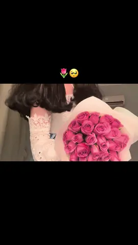 شكرا على الهديه 🥺🙏 @زيت الواحات 💅🌿  #whattowatch #ورد #explore #fyp 