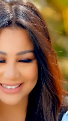 عيش يومك ##يسرا_محنوش #حنين_القصير #اغاني_سورية #اغاني_عراقية 