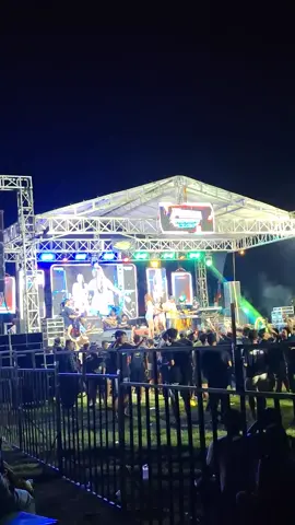 💃💃@liringayundaya #romnsanyes  #gumilangentertainment#ojingtogether  #aryaaudiopati #fypシ゚viral 