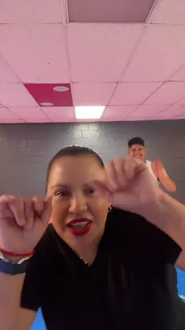 #tiktoklive #livehighlights @blanquita @diosaxochiquetzal1 @Doctoramia🫀 @KellyLara @🪽Bebeshi🪽🐨🪽 @Piojo Elegante Barber shop 