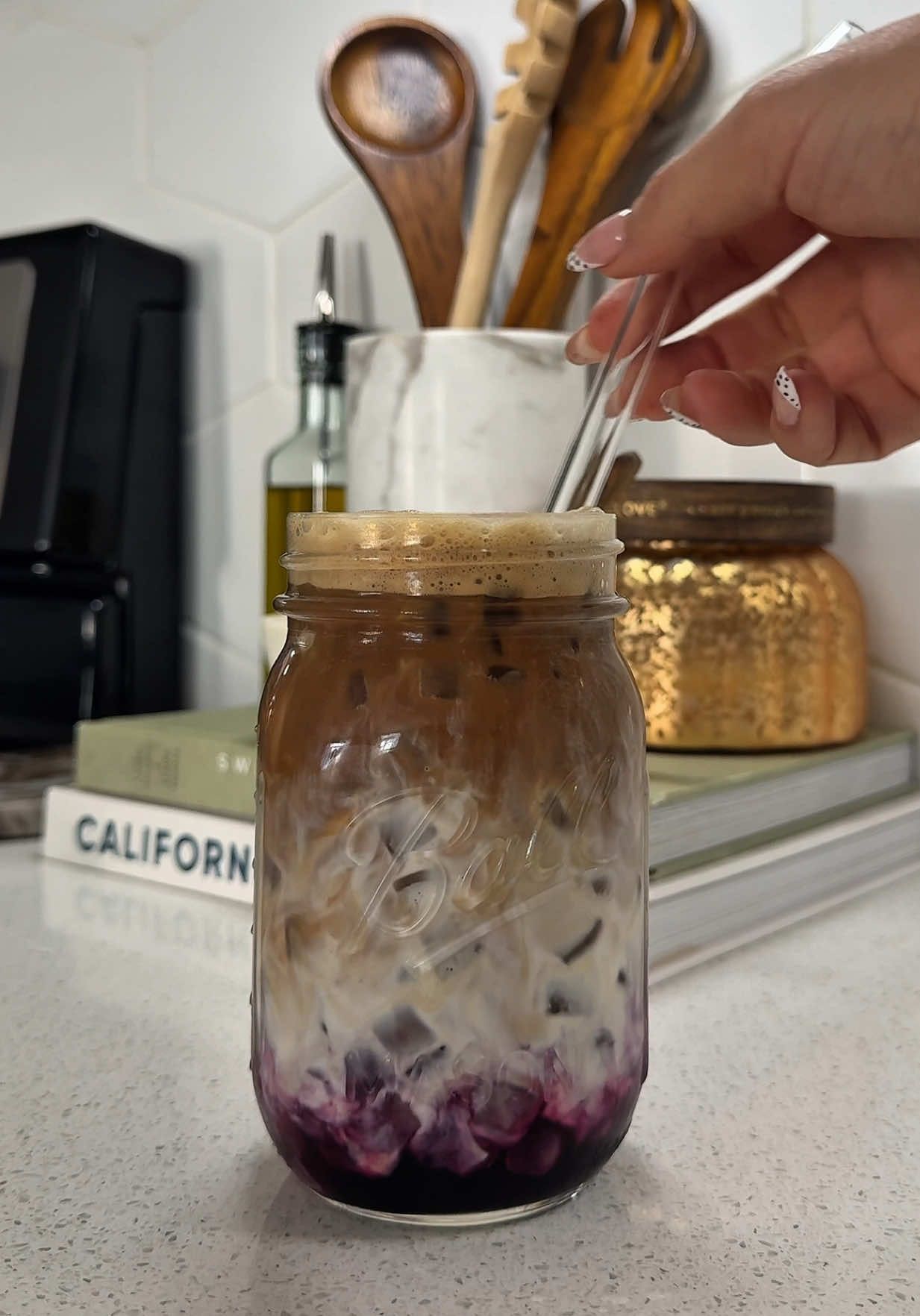 My current coffee addiction  #blueberrylatte #latteathome #smallcreator #creatorsearchinsight #microscope 