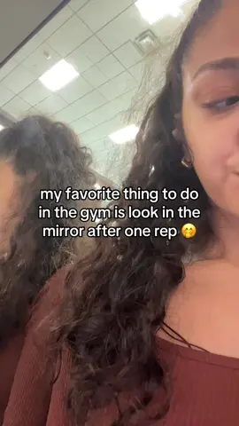 is it kicking in yet 🧐 #gym #gymmotivation #GymTok 