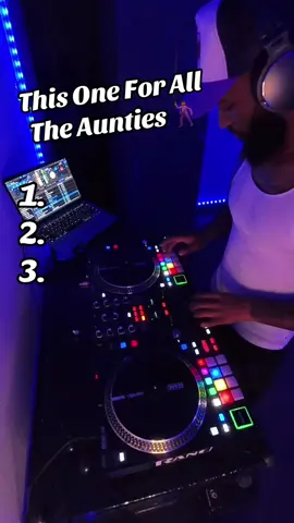 I heard all the Aunties outsaid for Labor Day Weekend 🕺🏾👀🥂 #linedance #auntiesoftiktok #brunch #djmix 