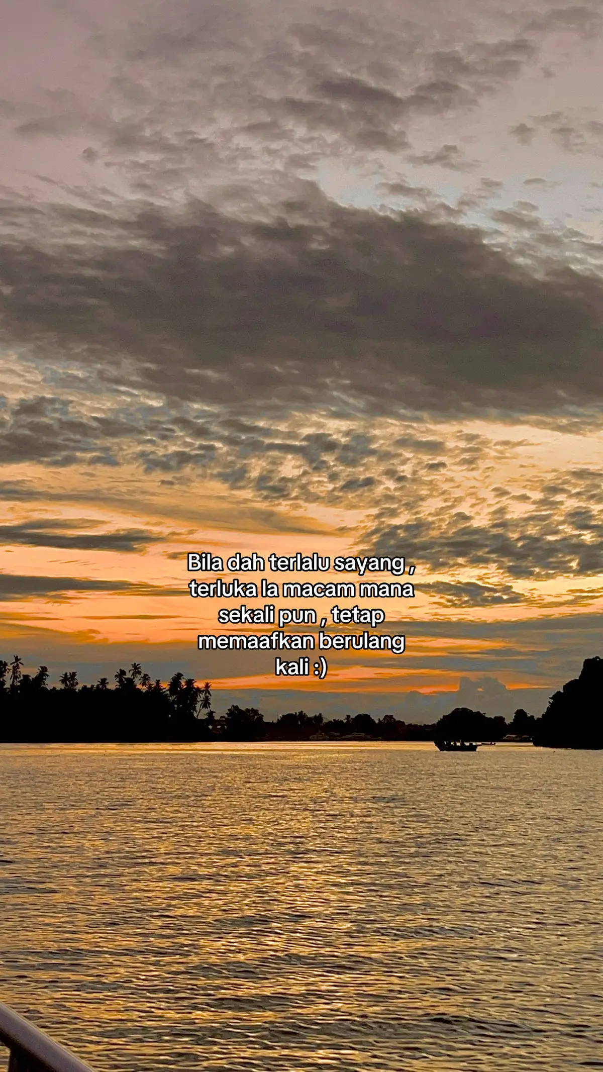 Takde siapa nak kan perpisahan ,  #4u #healing #galau #hurt 