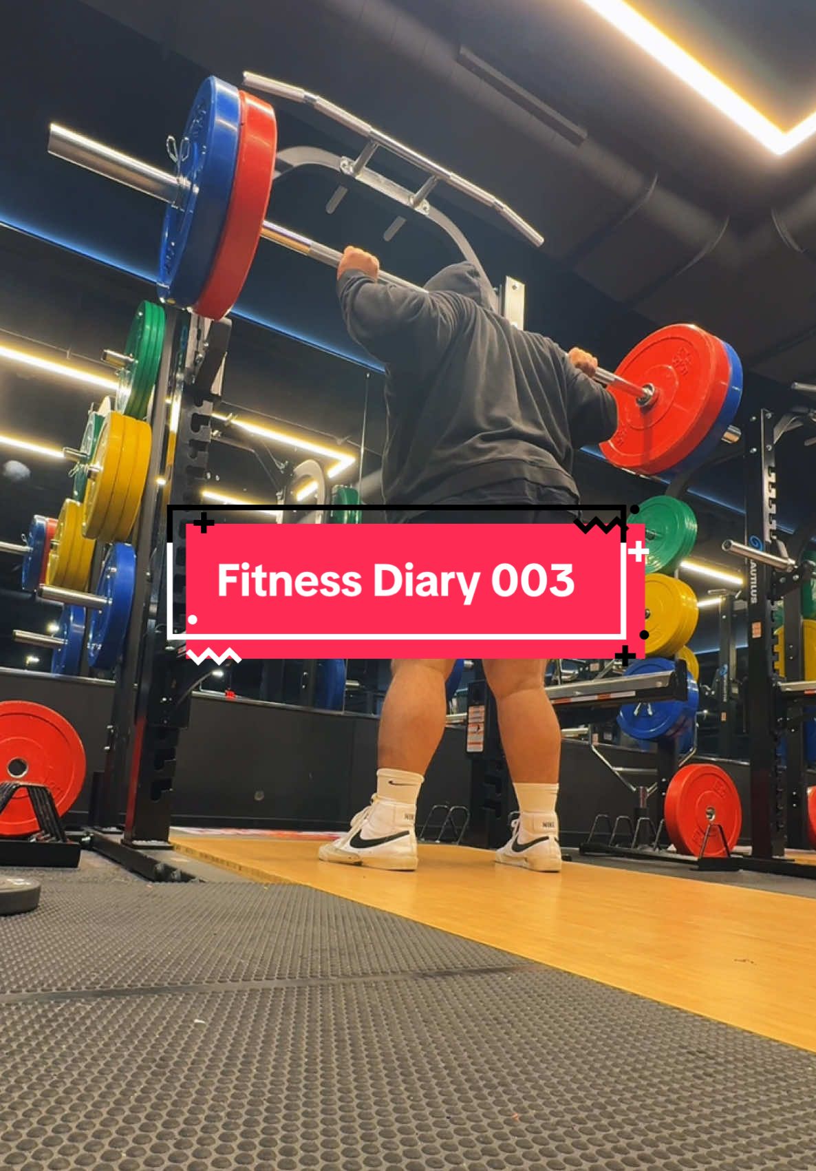 The gym is always such an intimidating place, but I’m so thankful to have encountered a few nice strangers who have helped me throughout my strength training journey 🥹✨ Also, please be nice to me because I’m still learning 😭 • • • #igeekedout #workout #gym #bigboy #bodypositivity 