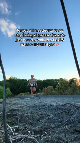 lily ily #postgrad #unemployed #depressed #Fitness #walk 