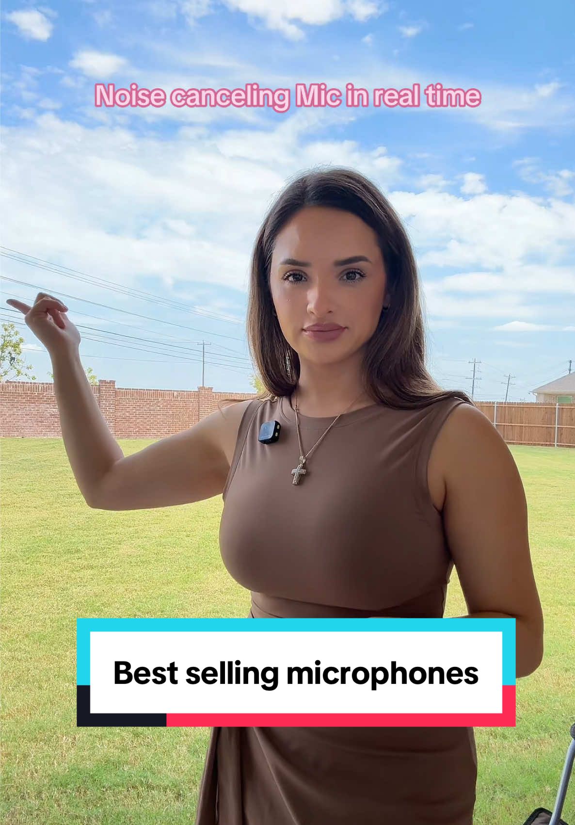 Check it out!!! People are more likely to stop on a video that sounds more soothing and appealing! #microphone #micdup #contentcreatortips #contentcreationtips #contentcreatormusthaves #qualityaudio #qualitycontent #tiktokshoplabordaysale #tiktokshopfinds #tiktokshopcreatorpicks 