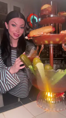 bloody mary fountain… duh 🍅🍸💋 #bloodymary #girldinner #savoury #martini 