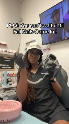 POV: You can’t wait until Fall Nails Come In ! #fallnails #nailinspo #gelnails 