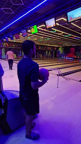 #fyp #bowling #pakistan #foryoupage❤️❤️ #viralvideos 