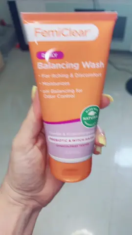 #SOOTHING FEMENING WASH CLEANSING HYGIENE ESSENTIAL MOIST DAYLI #FEMI CLEAR