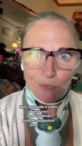 Somebody come get my phone!!! I’m home unsupervised 😂😂😂 #Home #funny #eyes #tiktok #video 