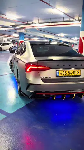 #الحمدالله💛 #ماشاء_الله💛 #ملكة_جيالها💛🧿👑 #skoda_vrs #foryou 