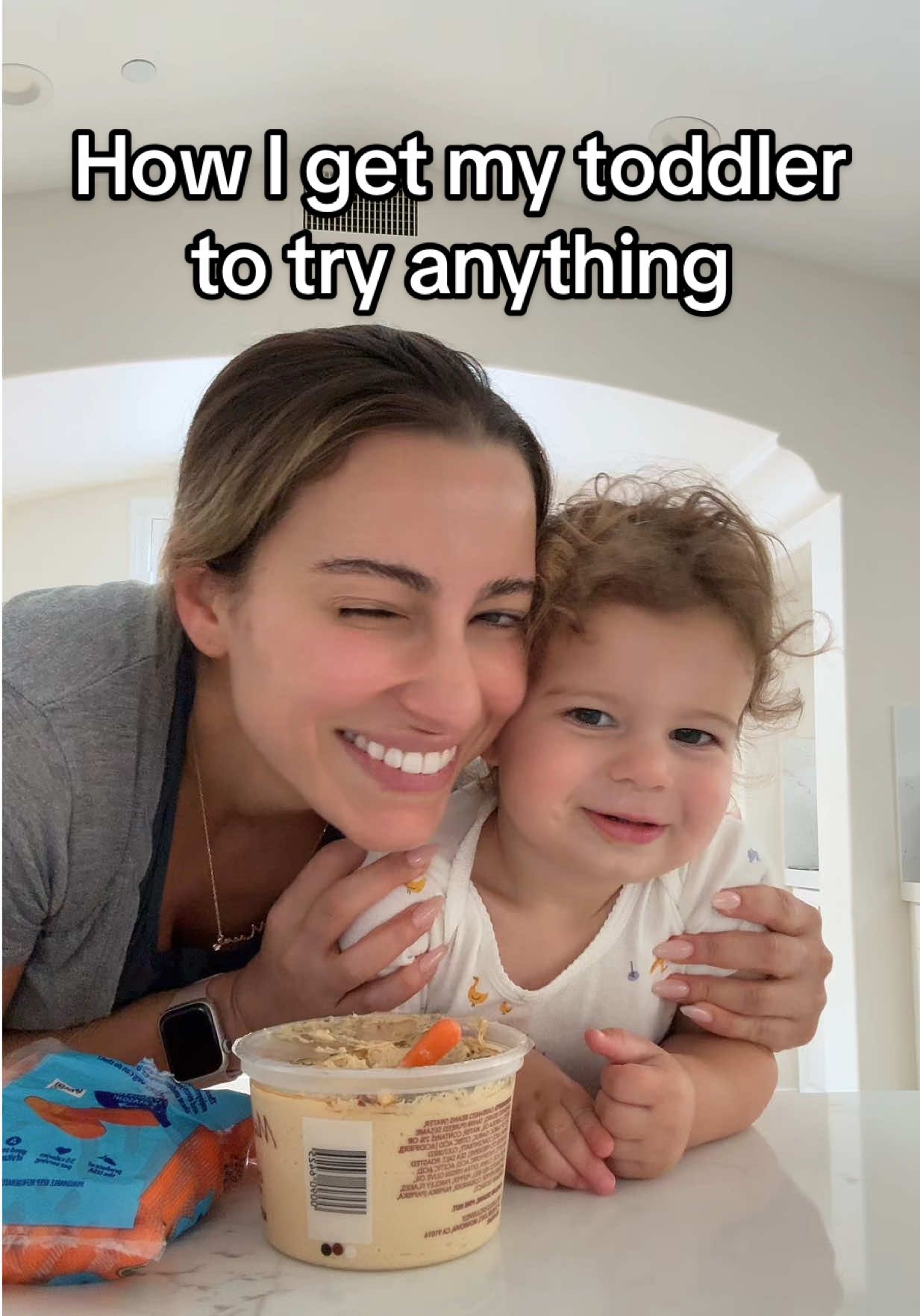 Follow for more tips! Big take home message: if at first they don’t like something, try and try again! It takes several tries to like a new food so please don’t write it off right away❤️ what should we try next??? #pickyeater #toddlertips #toddlermeals #momhack #toddlerhack 