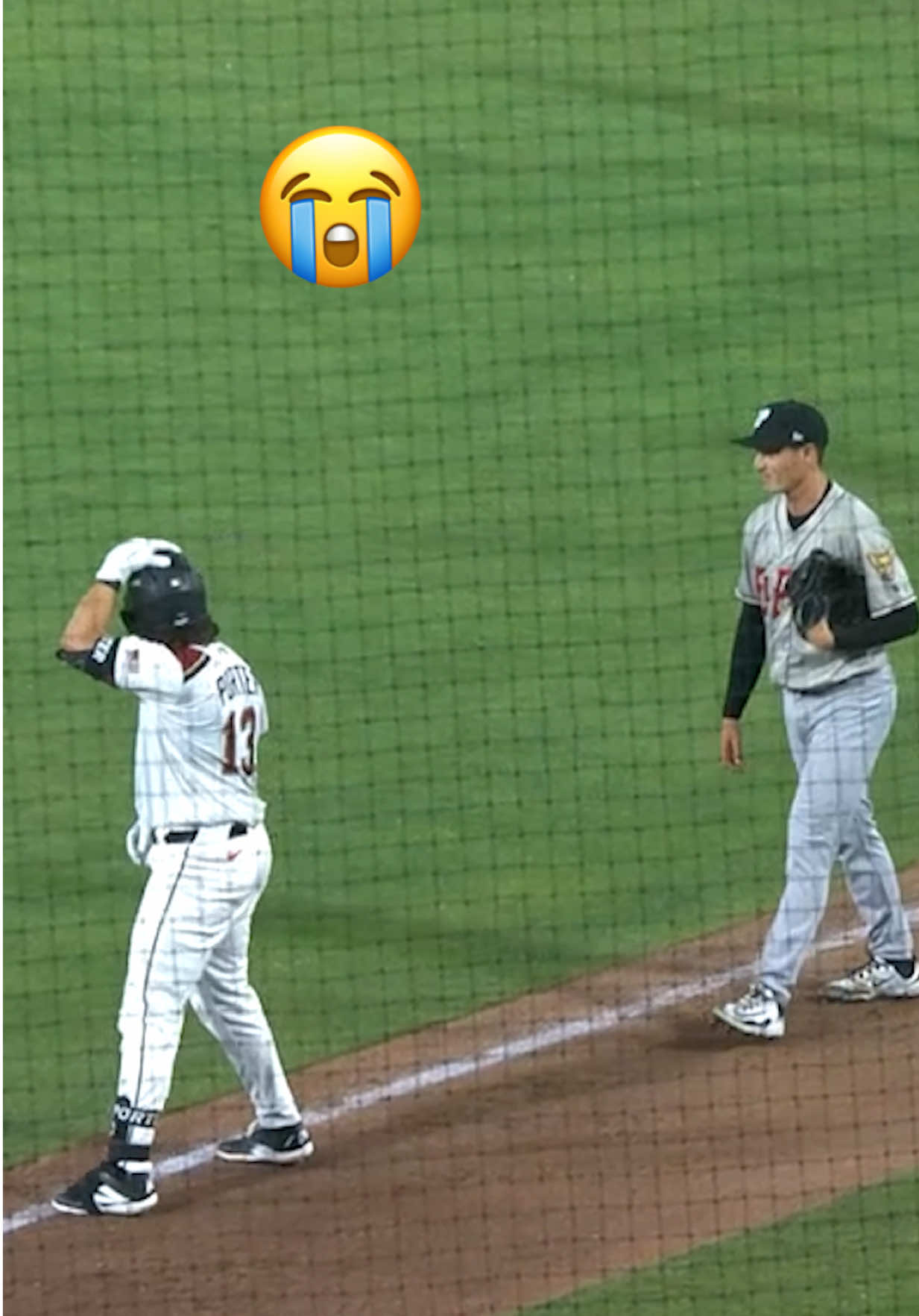 A for effort 😂 #milb #MLB #highlight #pickle #funny 