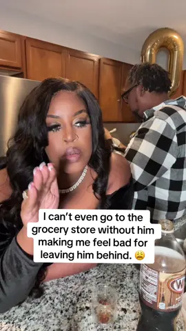 I can’t even go up the street 🙄🥴😂😂😂😂😂#husbandwifecomedy #fyp #bye #igottago #shopping #bigmomma ##bond 