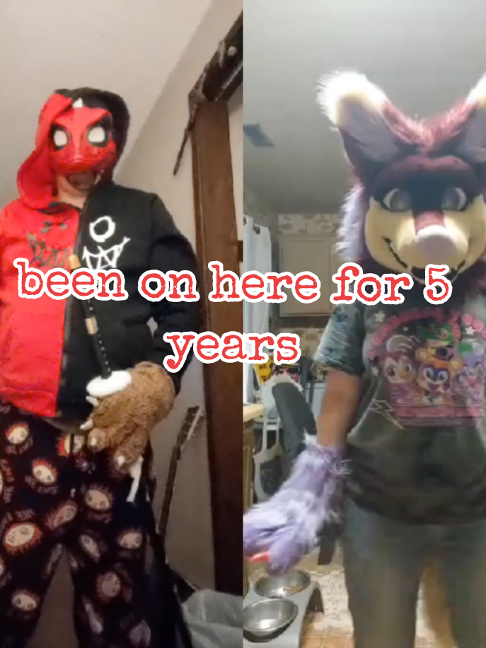 #duet with @☎️ Angel Cawthon 🪽 #furry  been on here 5 years @☎️ Angel Cawthon 🪽 #furry #fyp  #washington 