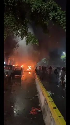 Kondisi demo malam ini Kondisi jakarta malam ini #demo #viral #dpr #brimob #fyp 
