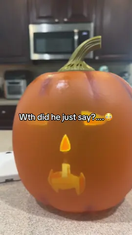 #halloweendecor #halloweendecorations #falldecor #jackolantern #holidaydecor 