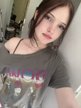 I was tryna resist the temptation of putting the silver filter on this but I couldn’t 💔 i Alr stopped using the beauty filter how much more do I have to give up 💔#08 #brunette #makeup #marsargo #clairo 