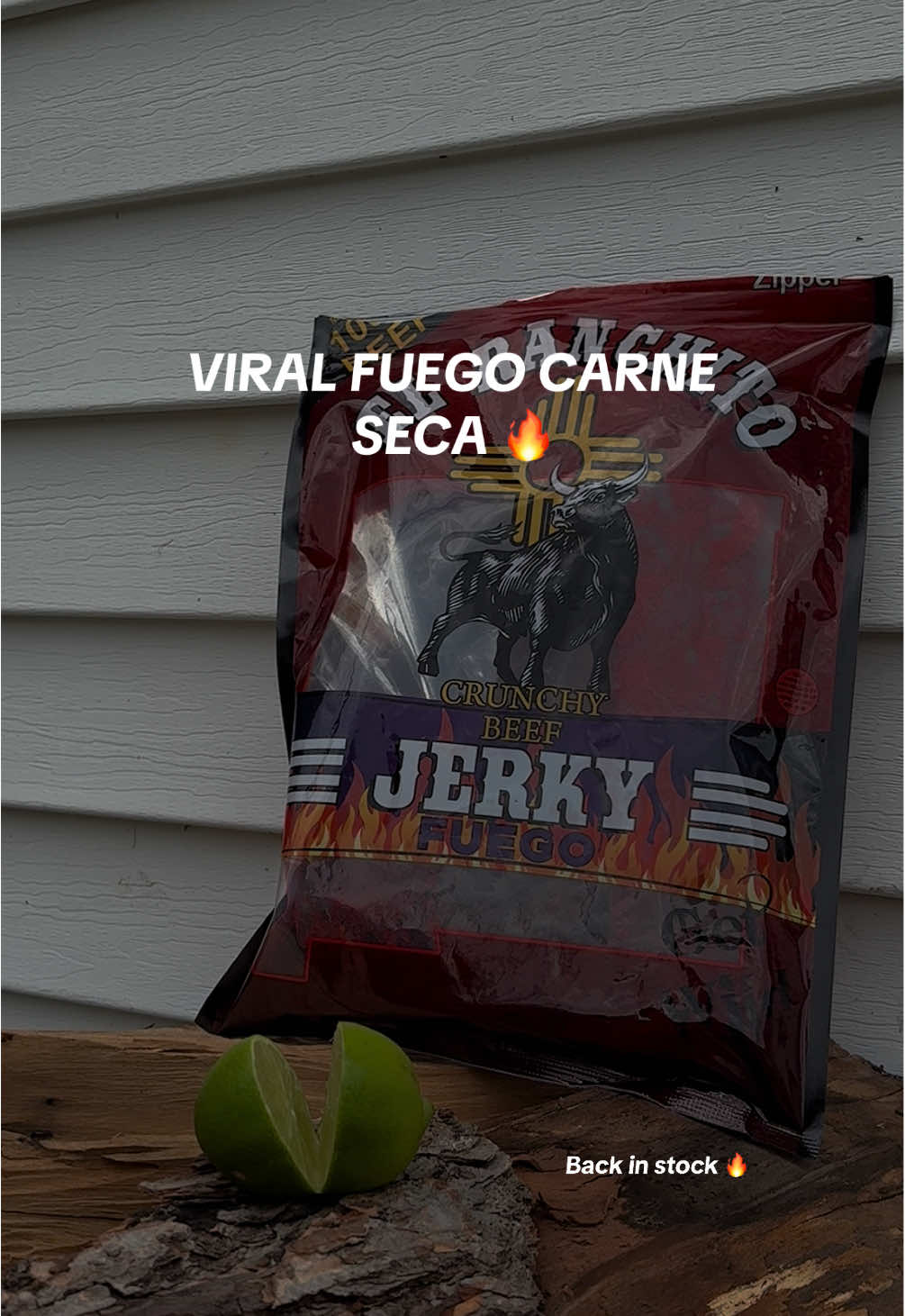 the perfect snack 🔥@El Ranchito Jerky #viral #fuego #carneseca #jerky #viralvideo 