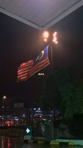 tngh hujan🥶 #aura #Malaysia #independentday 