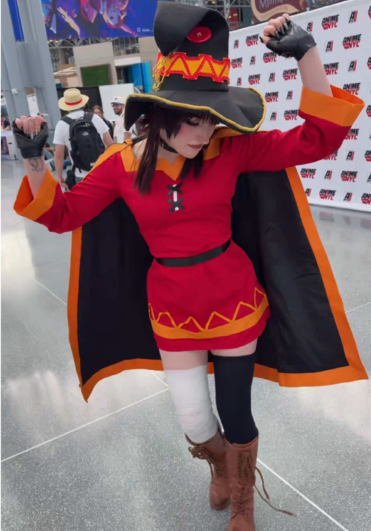 Megumin after destroying half a village and falling asleep #megumincosplay #konosubacosplay #konosubaanime #animenyc #dancetrend 