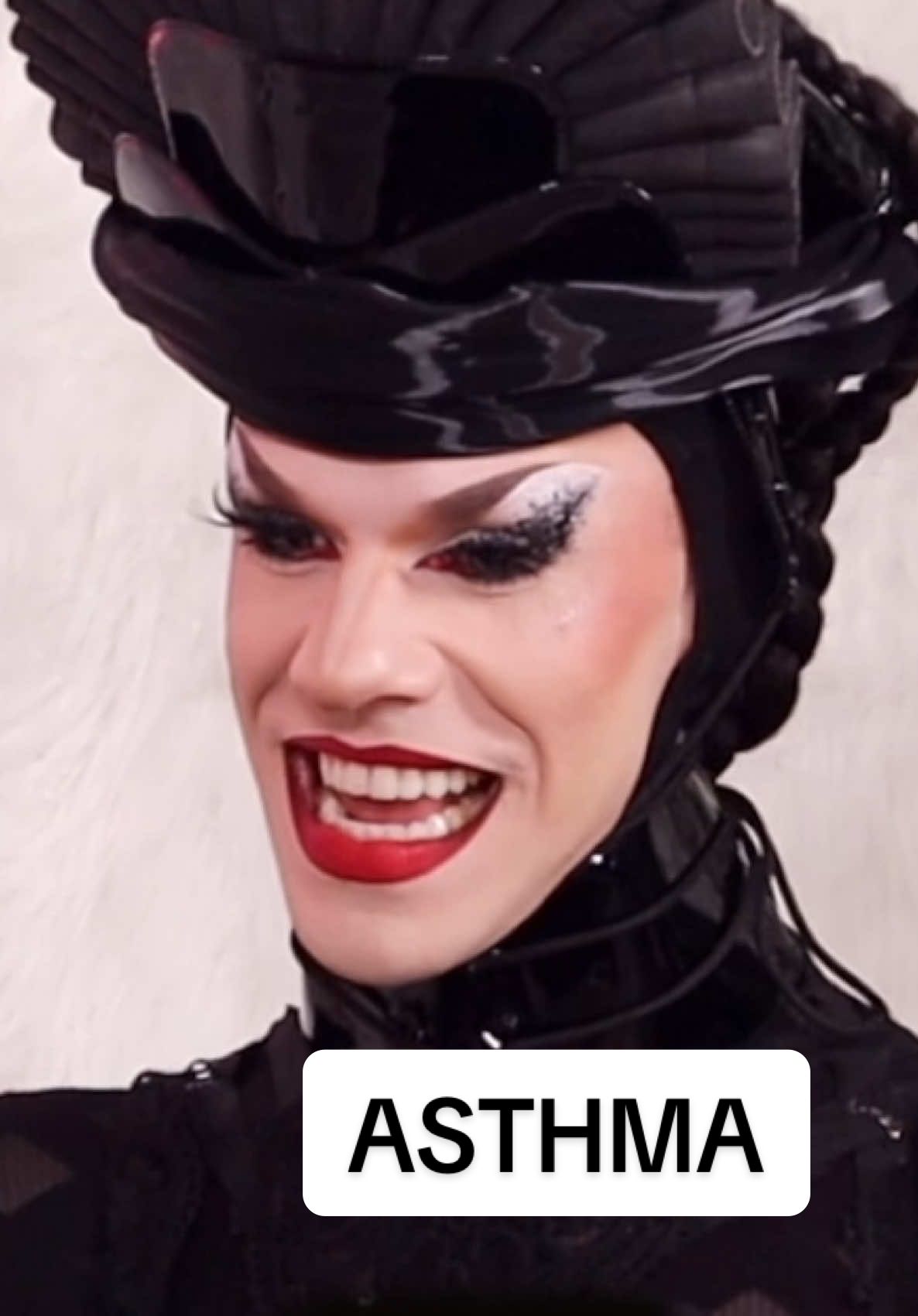 Full episode with @Utica | Ethan Mundt on YT 🫁 (Link in bio) #GiveItToMeStraight #maddymorphosis #uticaqueen #rupaulsdragrace #projectrunway 