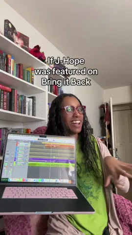 When @uarmyhope released Killin’ It Girl the vision of him with the party mixes came to full life. We need all the bangers, shenanigans, and twerable hits from this man. If you need a producer I’ve got some ideas 😊 #mashup #jhope #travisporter #kpop #hiphop 