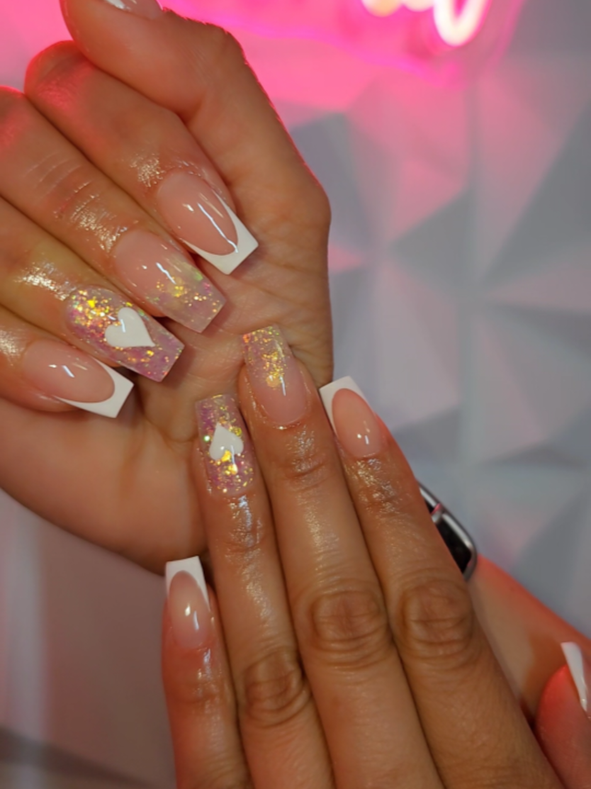 🤍🤍 #uñasbonitas  #frenchies  #nailart  #fyp 