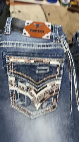 Western Jeans Available #cowboy #cowboyhat #jeans #caballerl #rancho #ranch #levis #rockrevival #pantalon #vaquero #country #western #westernfashion 