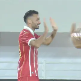 هدف الـتعااادل عن طريق حمزة الهنوووري بأسيست رائع من عزيز كي 🔥🔴⚪️.        #تيم_الوداد #تيم_المغاربة🇲🇦🔥 #الوداد  #team_afrique🏹🦅 