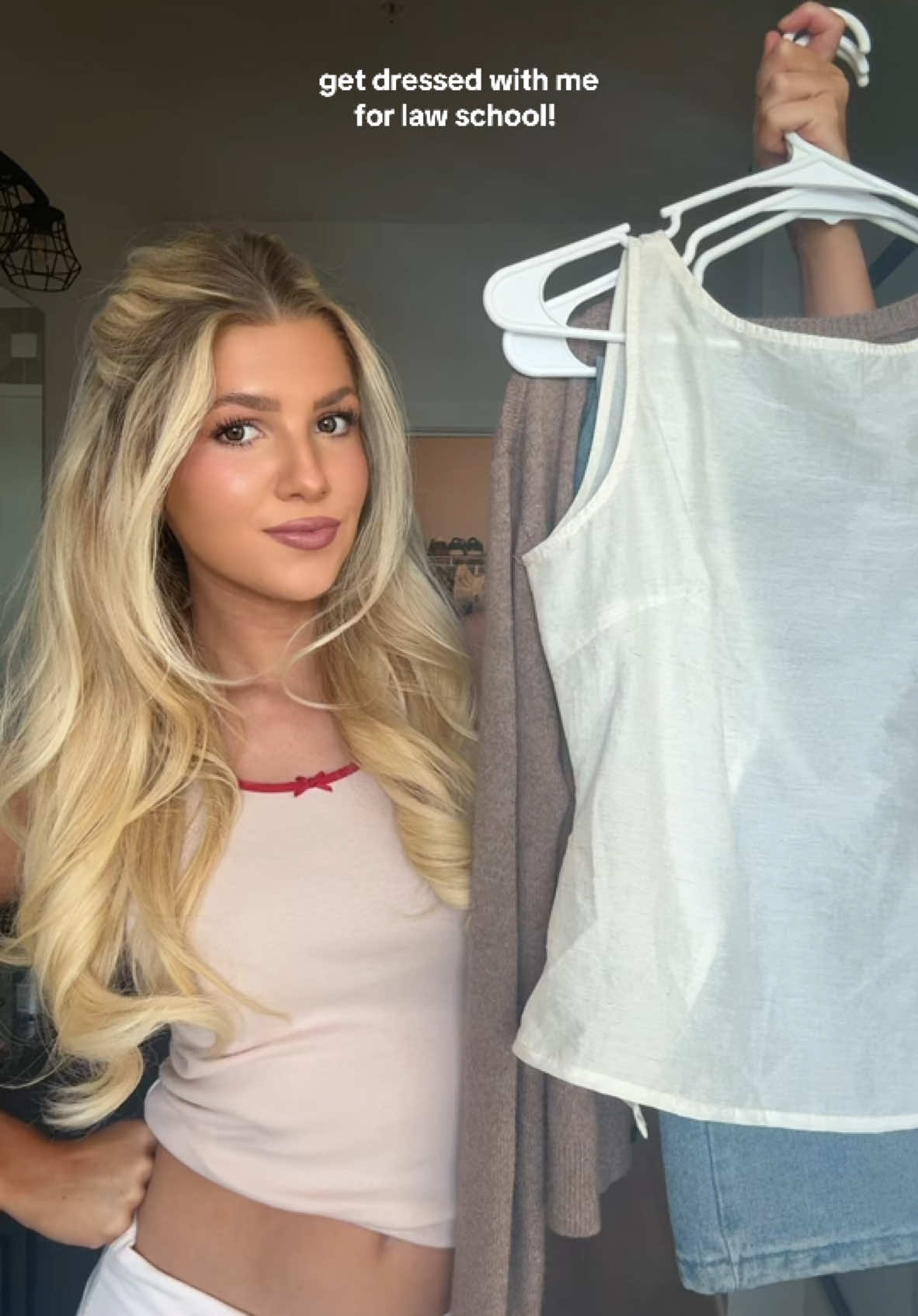 i’m calling my hairdresser after watching this back- immediate identity crisis  #1L #lawschool #lawstudent #postgrad #lawschooltips @stevemadden @Princess Polly @Old Navy Official 