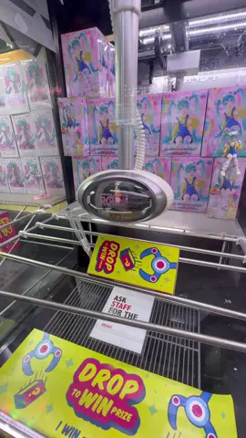 Drop the Box to WIN an Anime Girl 😍 #clawmachine #animegirl #arcade #hack #fyp
