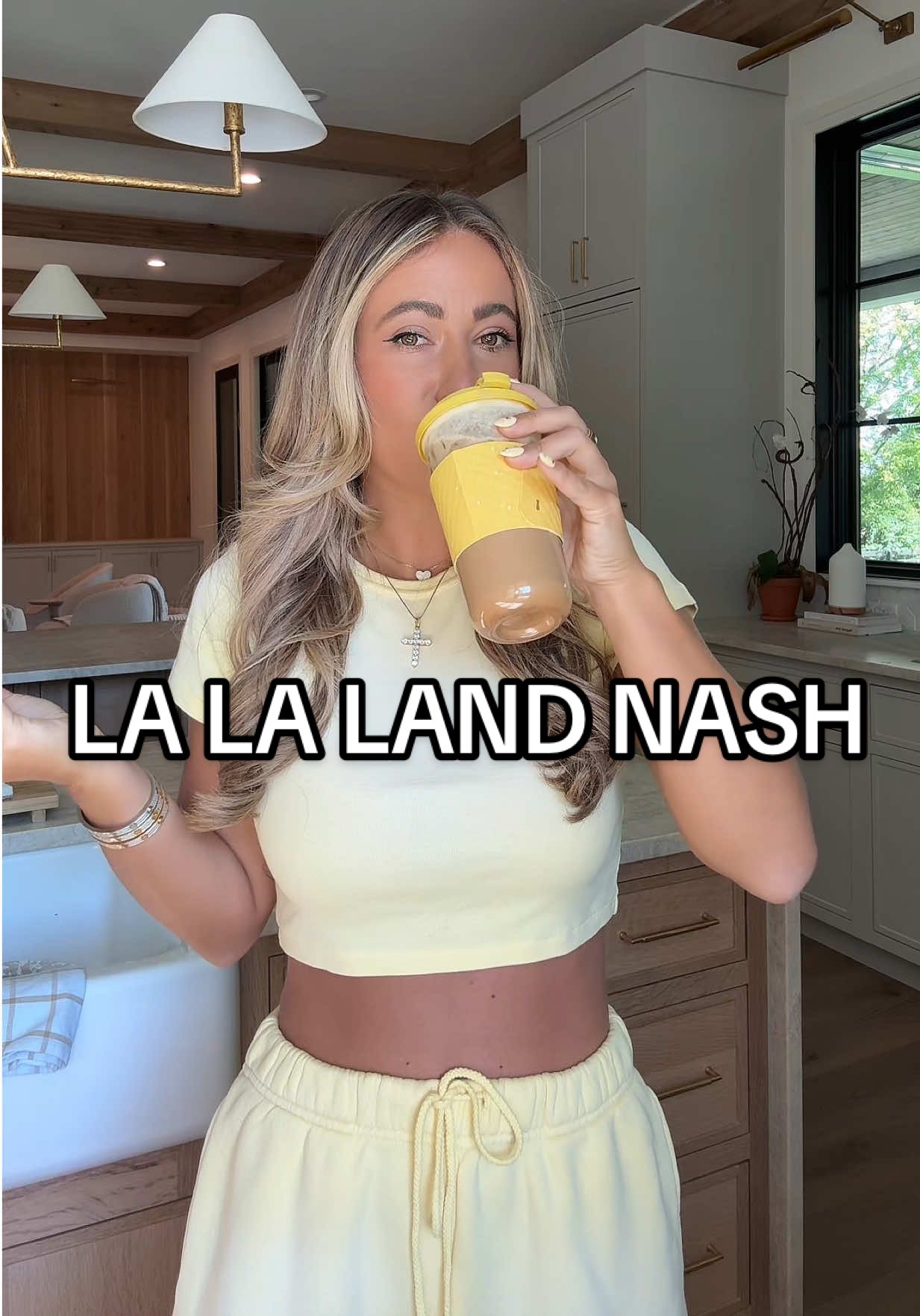 LALA LAND NASHVILLE 💛 what you need to know!  #lalaland #nashville #lalalandnashville #nashvillecoffee #nashvillefoodies 