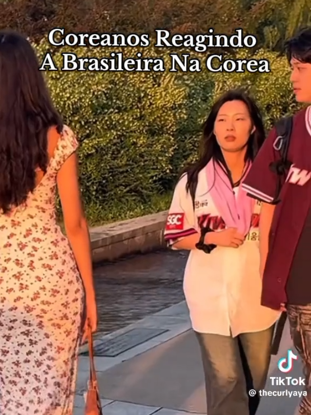 coreanos Reagindo A Brasileira Na corea #reaction #corea  #korea #fyp #viralvideos 