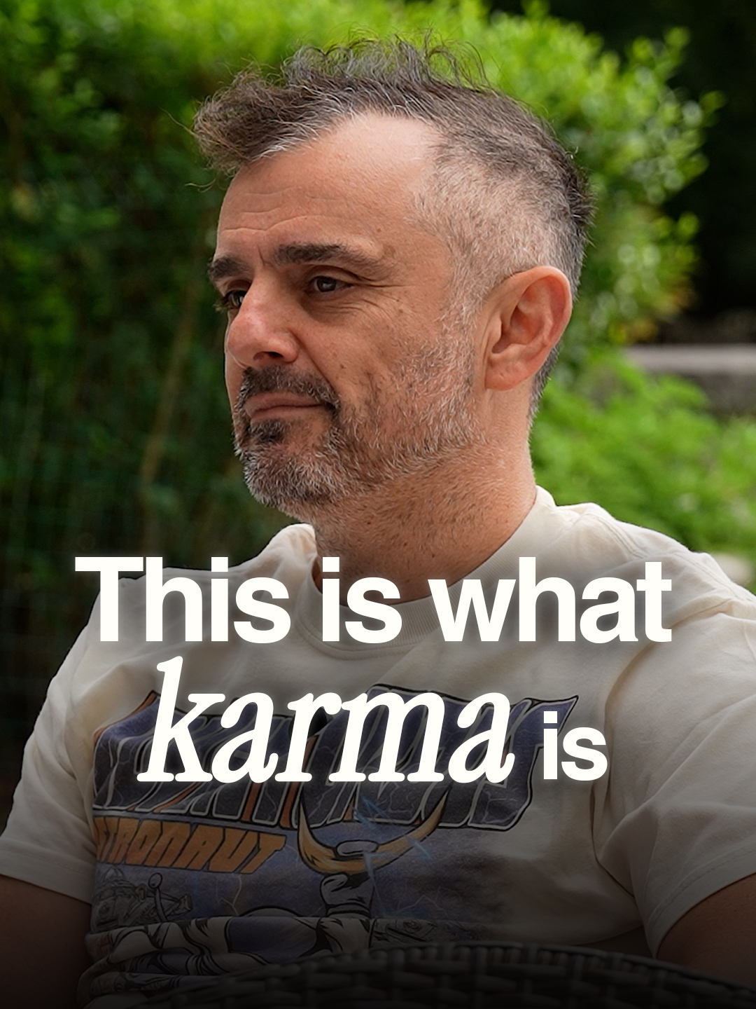 Don’t worry about what you’re gonna get in return for doing something kind or nice or special - giving without expectations is the game, karma always works out in the end, don’t get caught up when someone doesn’t come through for you, don’t fret… just keep putting karma deposits in the world 💛💛💛💛☀️☀️☀️#garyvee #inspiration