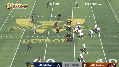 TOUCHDOWN CLARKSTON! Alex Waszczenko ➡️ Hank Hornug for the LONGGG TD! Delivered by Hungry Howie's Pizza