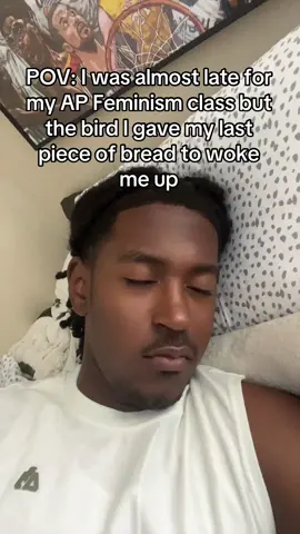That bird is so clutch cuz I would HATE to miss that class #funny #collegehumor #viral #comedy #fyp 